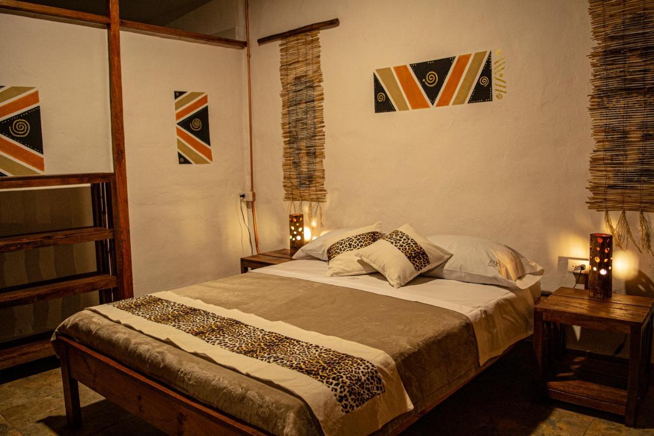 Refugio Del Jaguar Hotel เมเดยิน ภายนอก รูปภาพ